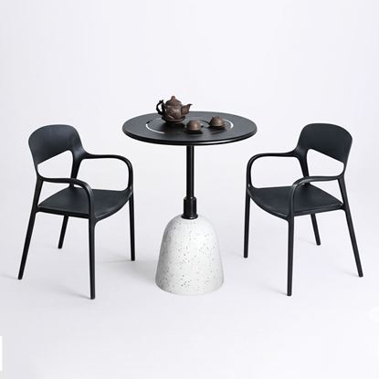 Combo bàn cafe tròn và 2 ghế nhựa CBCF333