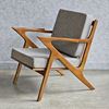 Ghế bàn Z Armchair khung gỗ cao su lót nệm bọc vải bố GCF184