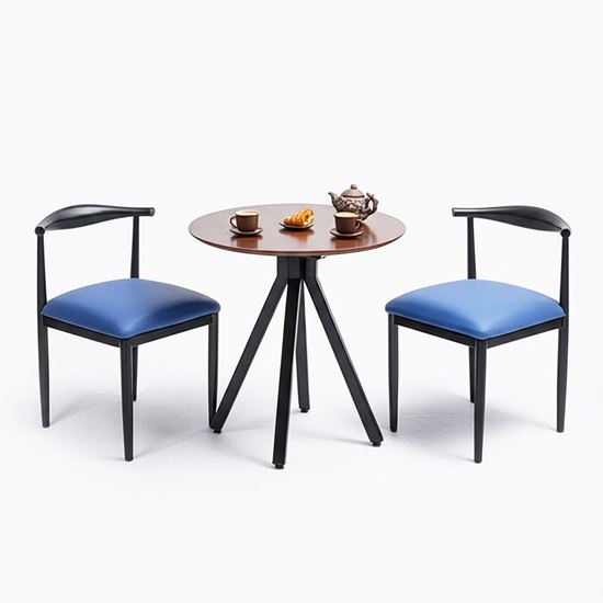 Combo bàn cafe tròn và 2 ghế Bull sắt CBCF325