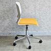 Ghế văn phòng chân xoay