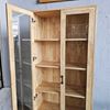 Tủ kính phòng khách 80x35x195cm gỗ cao su KTB68201
